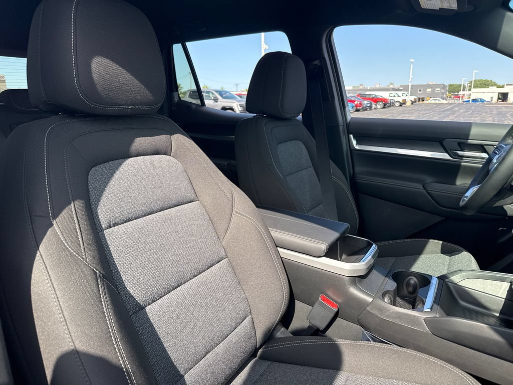 New 2027 GMC Terrain Elevation w/ Technology Package II AWD/4WD image 33