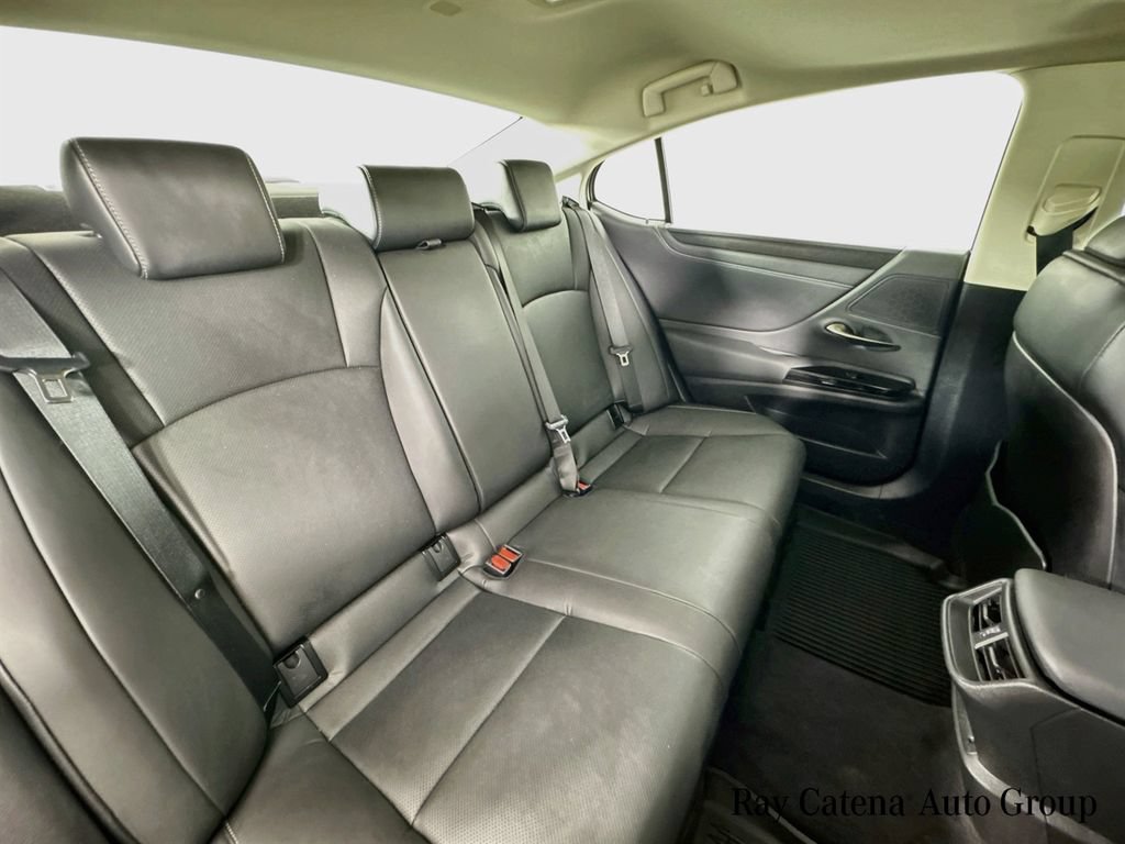 Certified 2024 Lexus ES 300h w/ Premium Package FWD image 30