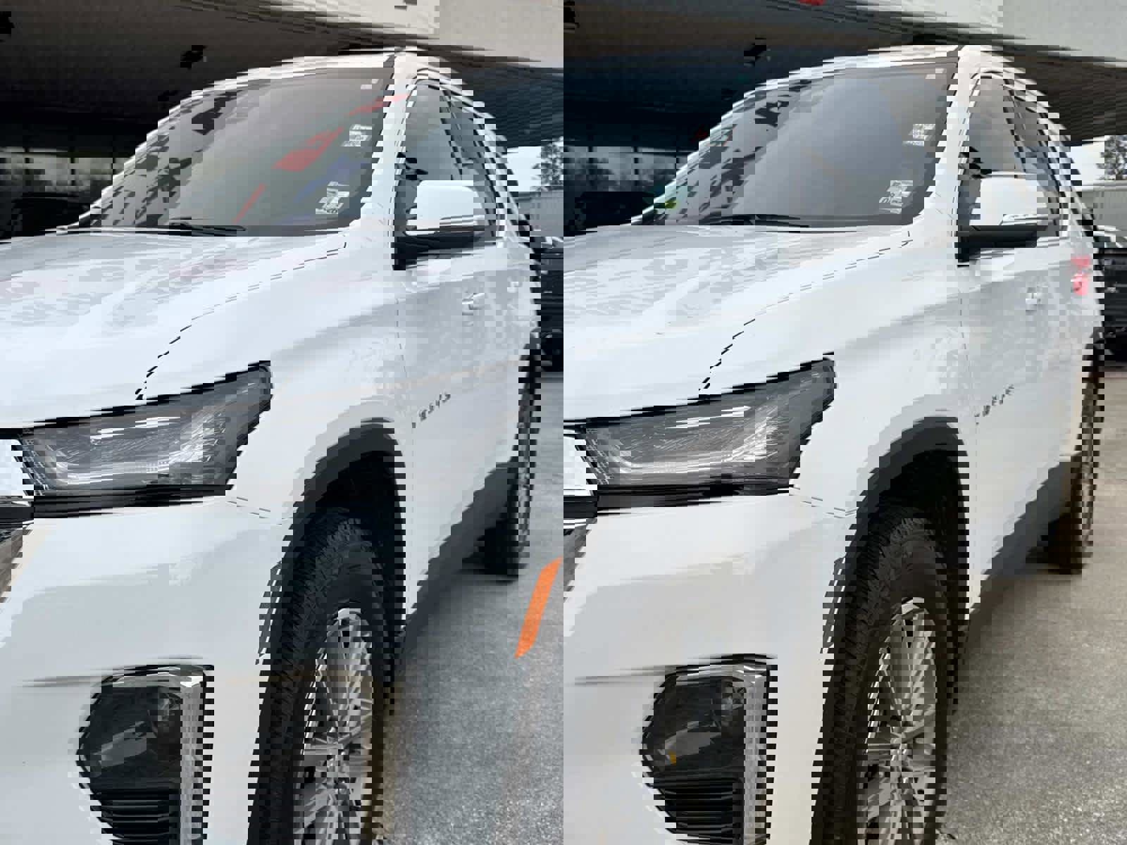 Used 2023 Chevrolet Traverse LT image 5