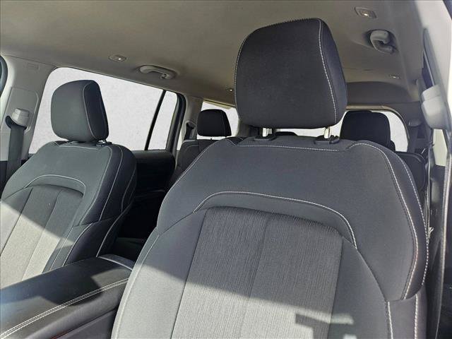 Used 2023 Jeep Grand Cherokee L Laredo AWD/4WD image 12