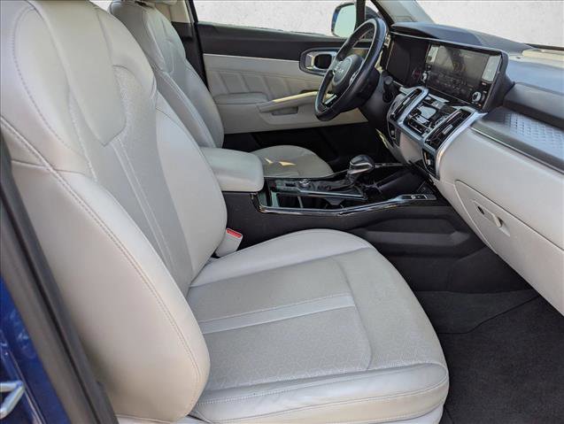 Used 2022 Kia Sorento SX image 29