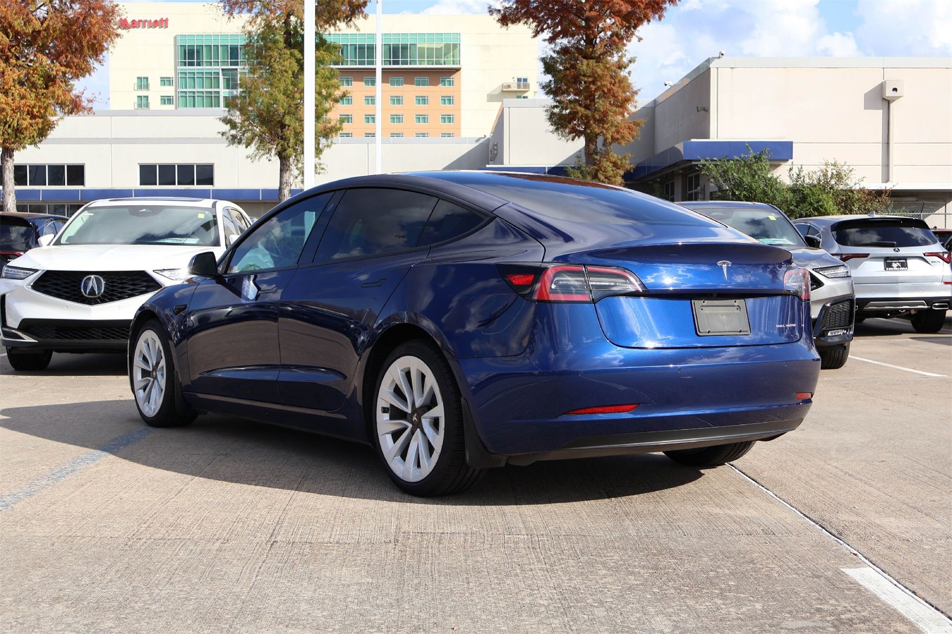 Used 2022 Tesla Model 3 Long Range image 4