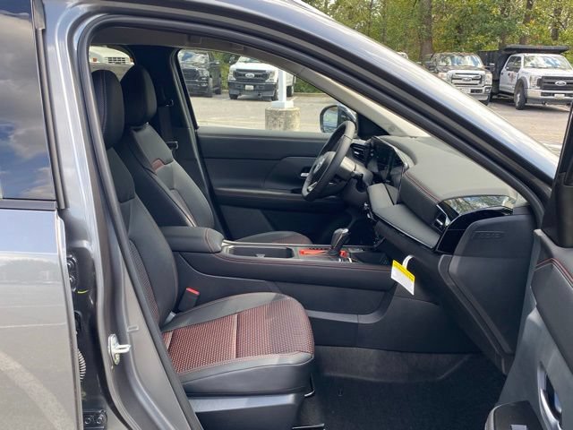 New 2026 Nissan Kicks SR w/ Cold Weather Package AWD/4WD image 28