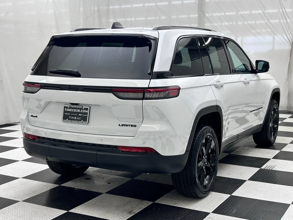 New 2025 Jeep Grand Cherokee Limited w/ Black Appearance Package AWD/4WD image 7