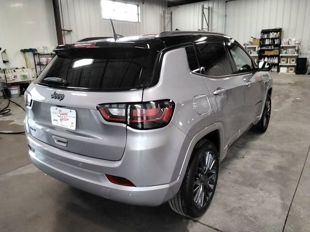 Used 2024 Jeep Compass Limited w/ High Altitude Package AWD/4WD image 5