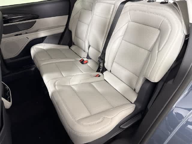 New 2026 Lincoln Nautilus Premier AWD/4WD image 17