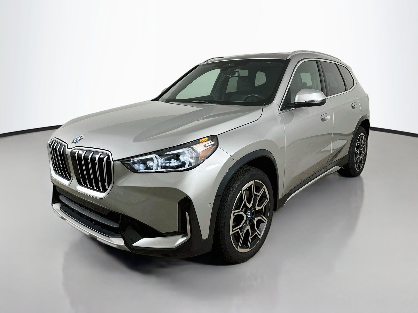 Used 2026 BMW X1 xDrive28i w/ Convenience Package