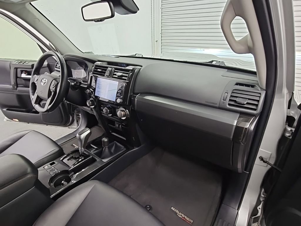 Used 2023 Toyota 4Runner TRD Off-Road Premium image 39