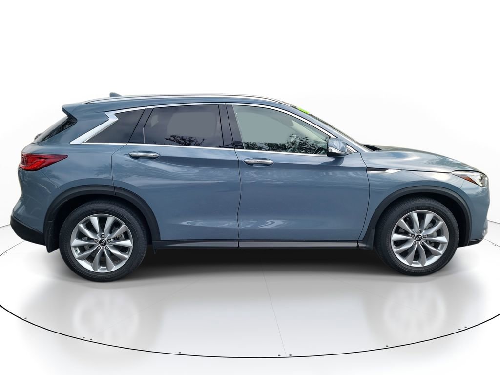 Used 2022 INFINITI QX50 Luxe w/ Cargo Package image 3