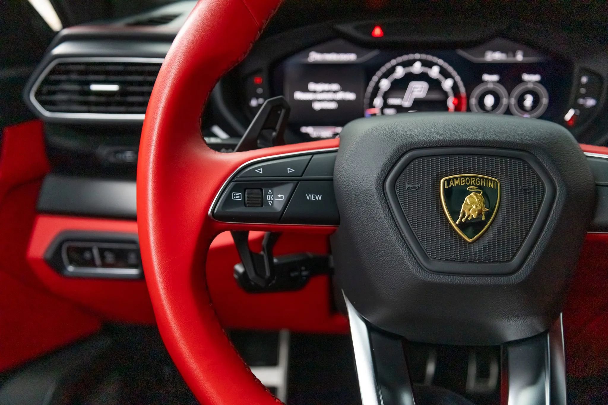 Used 2022 Lamborghini Urus image 41