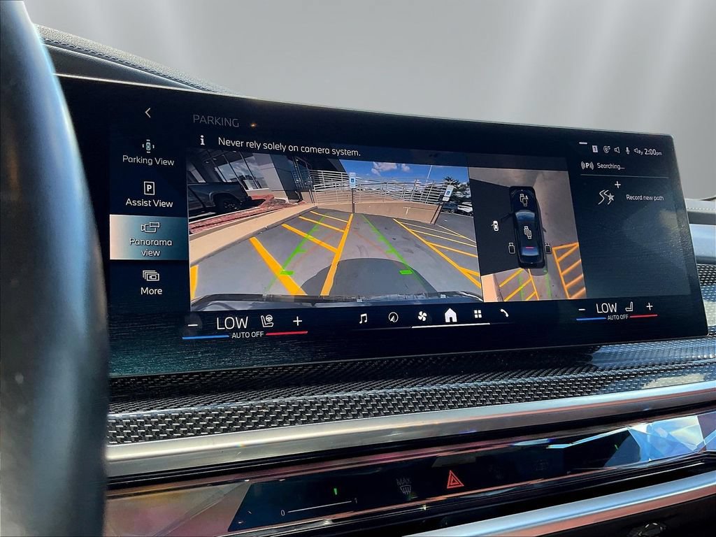 Used 2023 BMW i7 xDrive60 AWD/4WD image 14