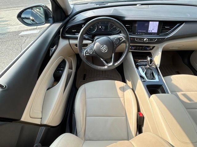 Used 2019 Buick Regal Essence w/ Driver Confidence Package I AWD/4WD image 9