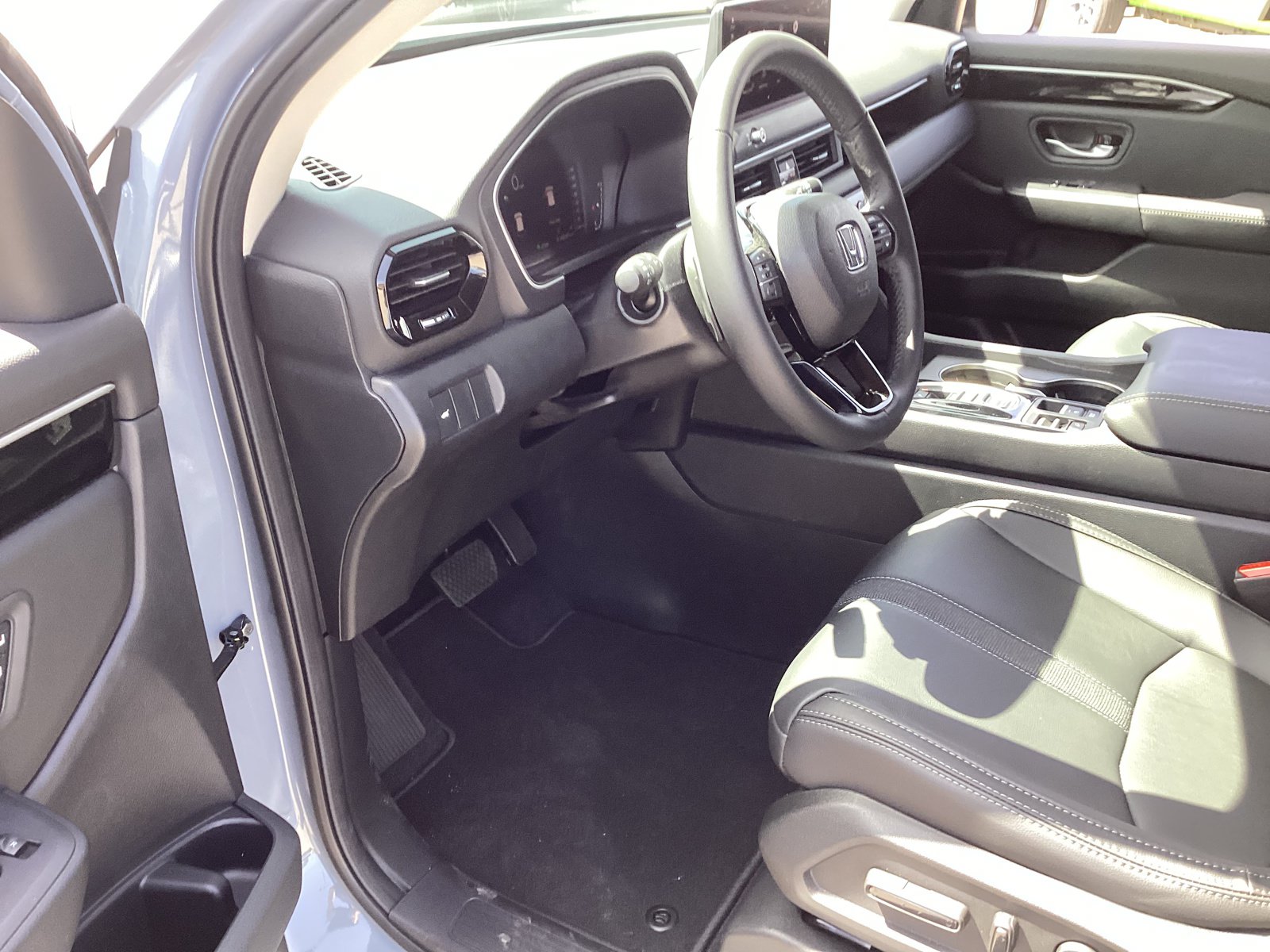 Used 2026 Honda Pilot EX-L image 10