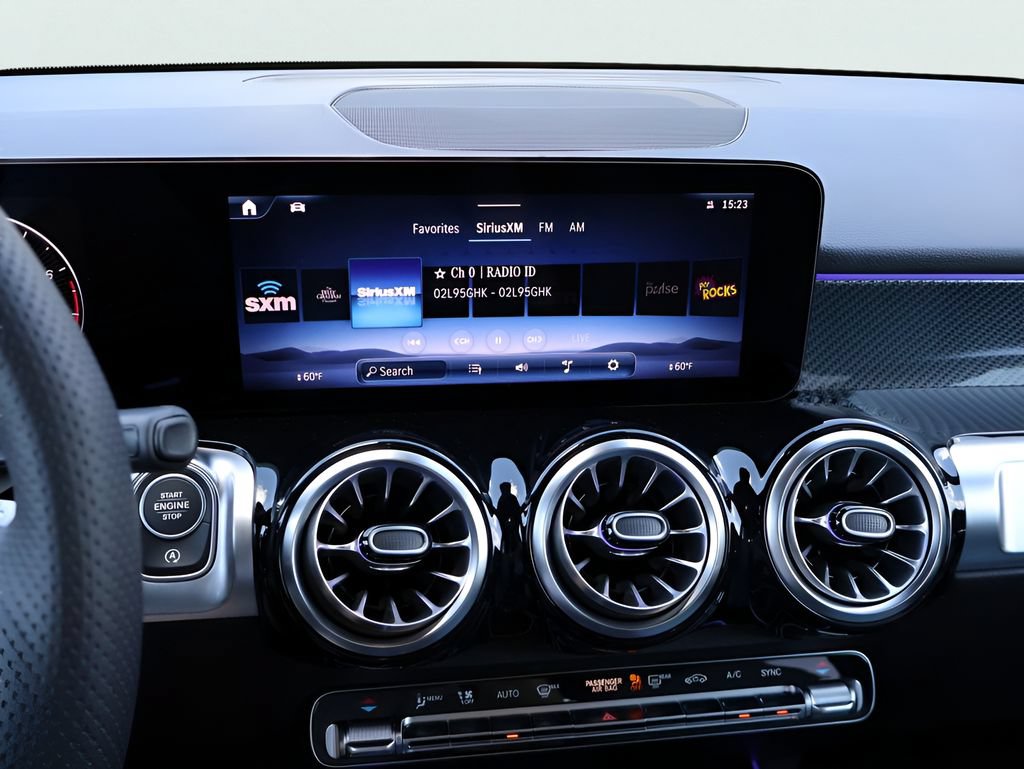 New 2026 Mercedes-Benz GLB 250 4MATIC image 22