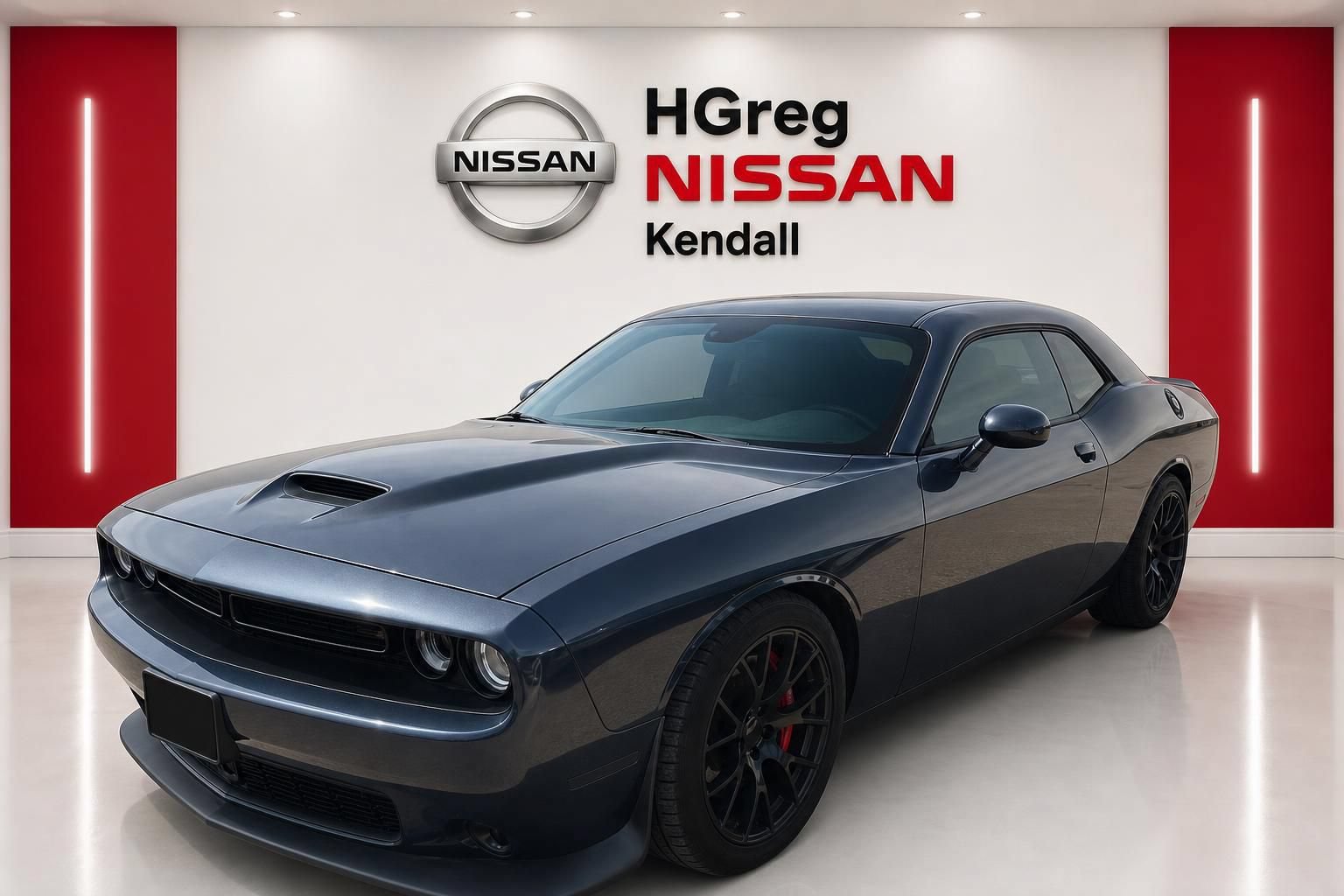 Used 2016 Dodge Challenger SRT w/ Technology Group RWD image 3