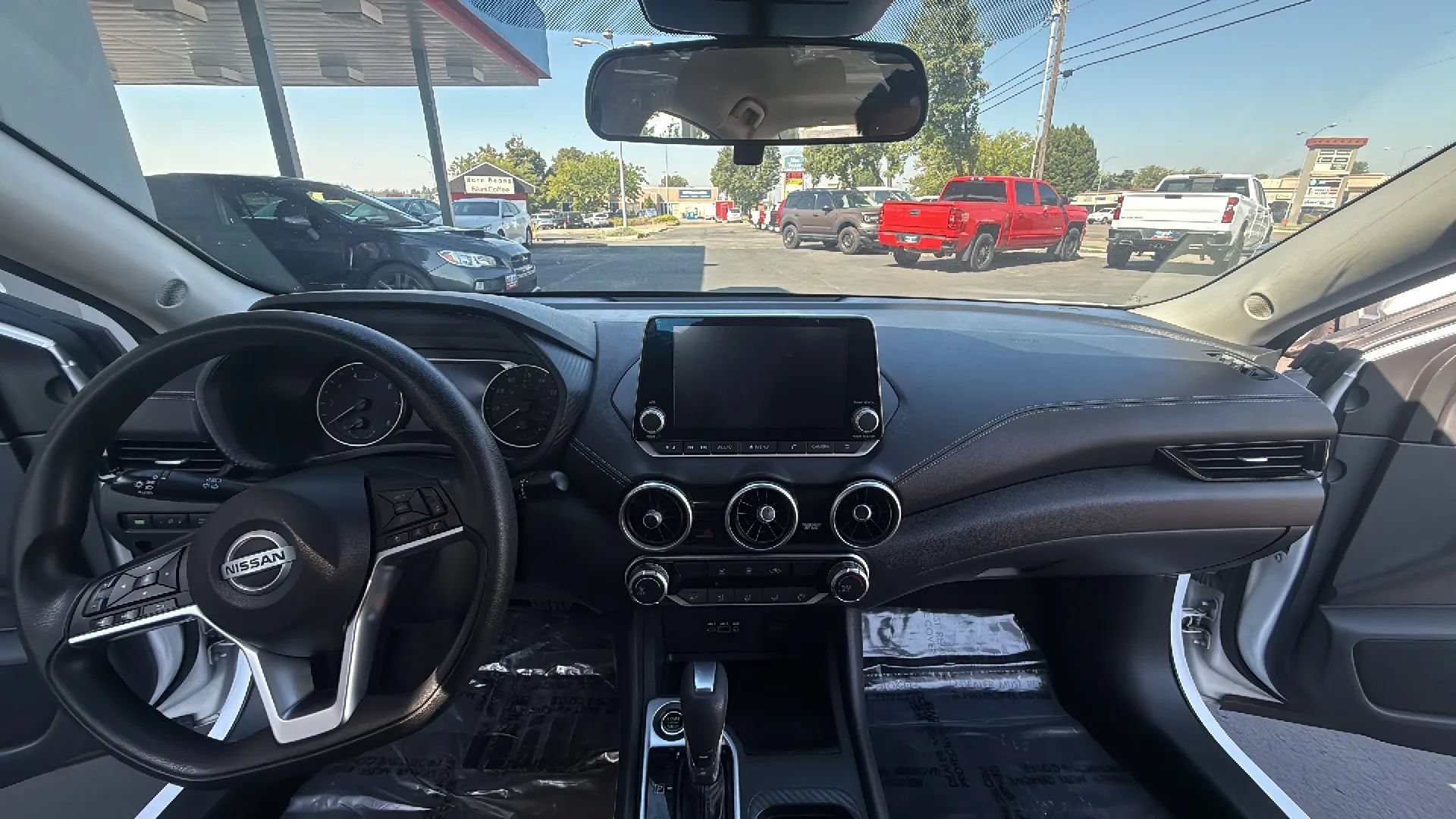 Used 2023 Nissan Sentra SV FWD image 22
