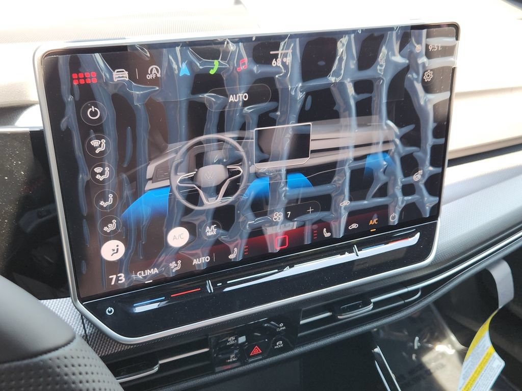 New 2026 Volkswagen GTI SE FWD image 9