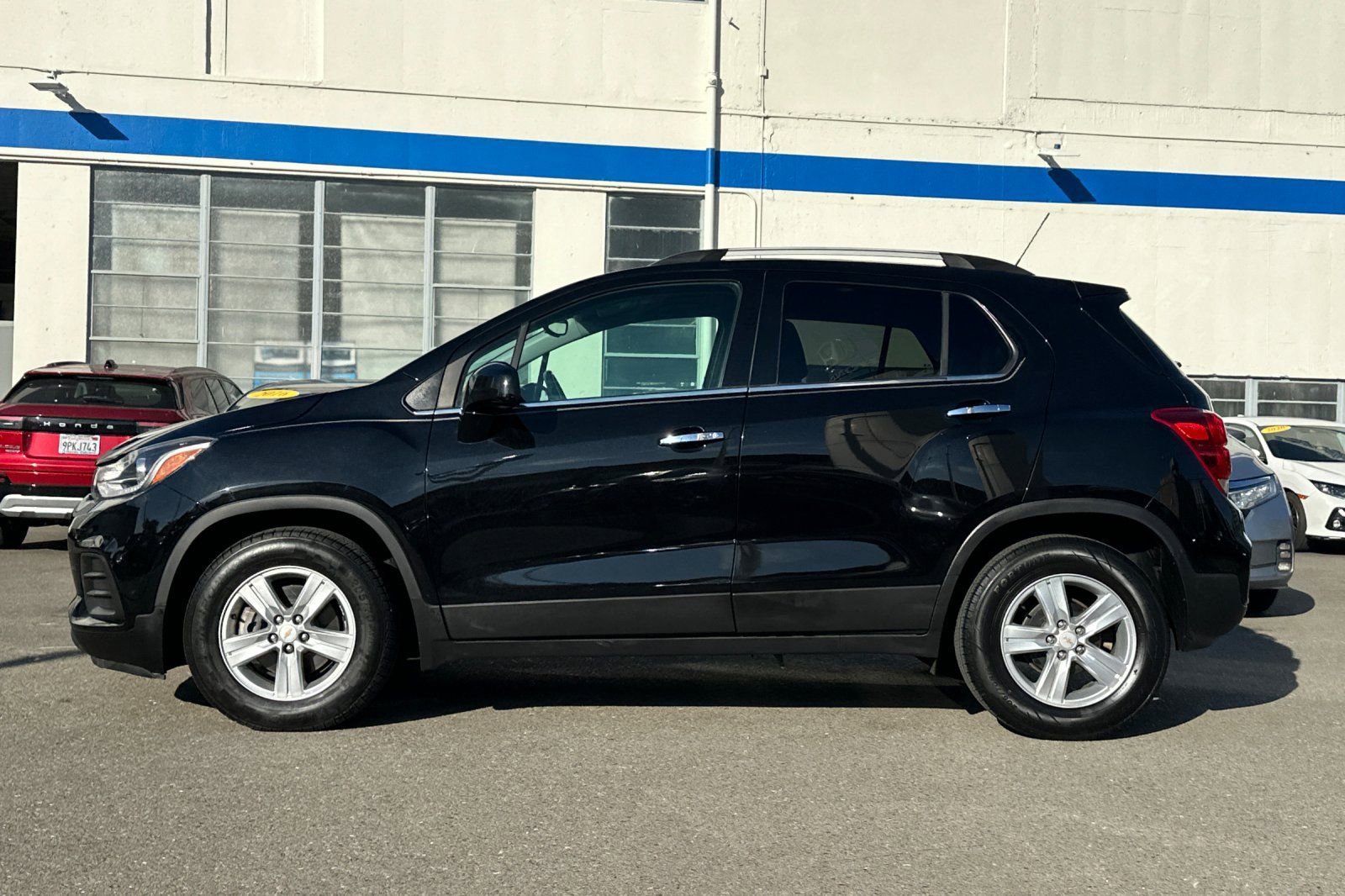Used 2019 Chevrolet Trax LT w/ LT Convenience Package image 7