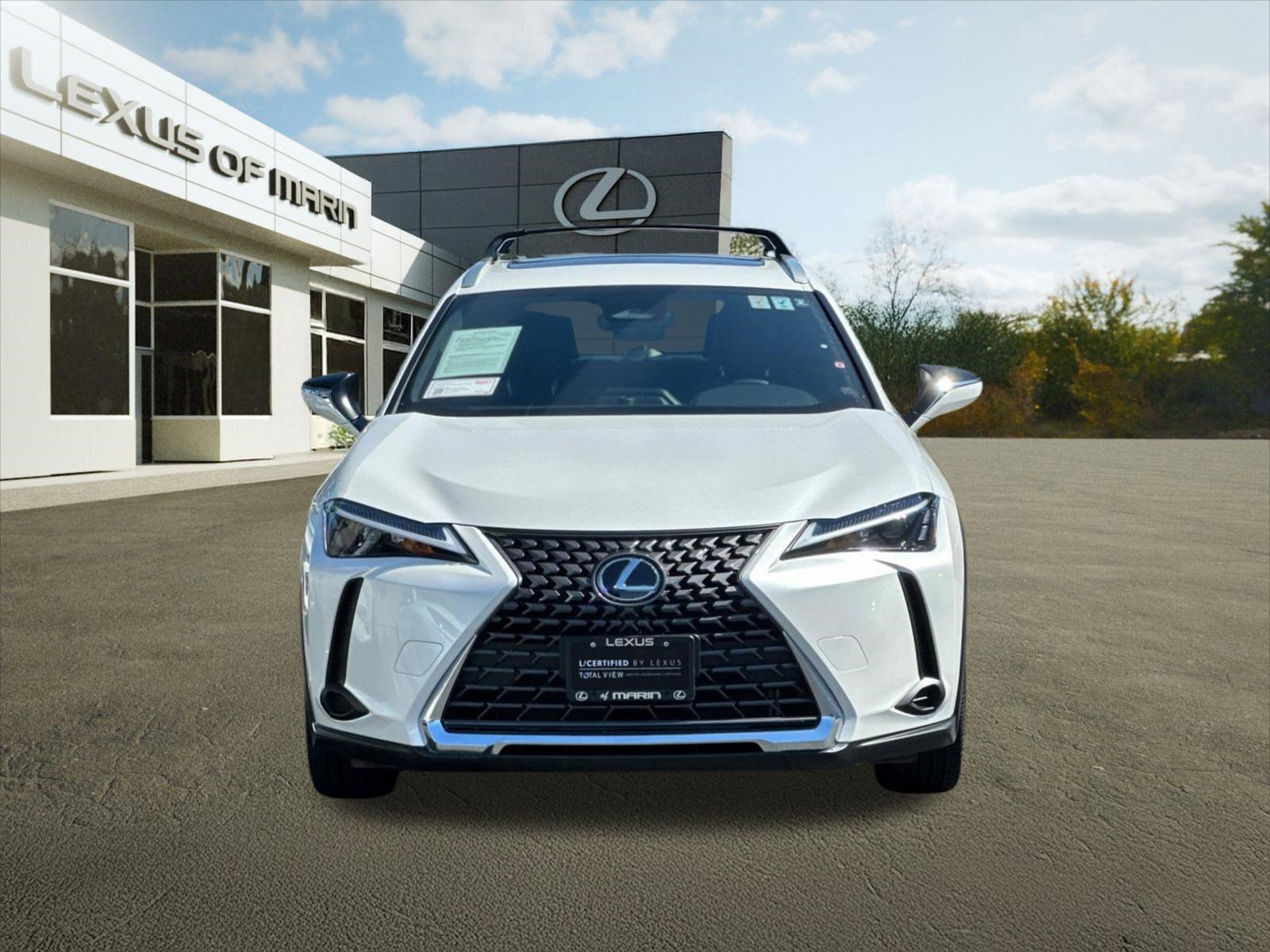 Used 2025 Lexus UX 300h FWD w/ Accessory Package (Z2) image 5