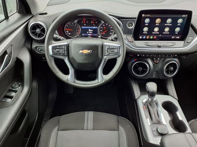 Used 2023 Chevrolet Blazer LT w/ Driver Confidence Package image 5