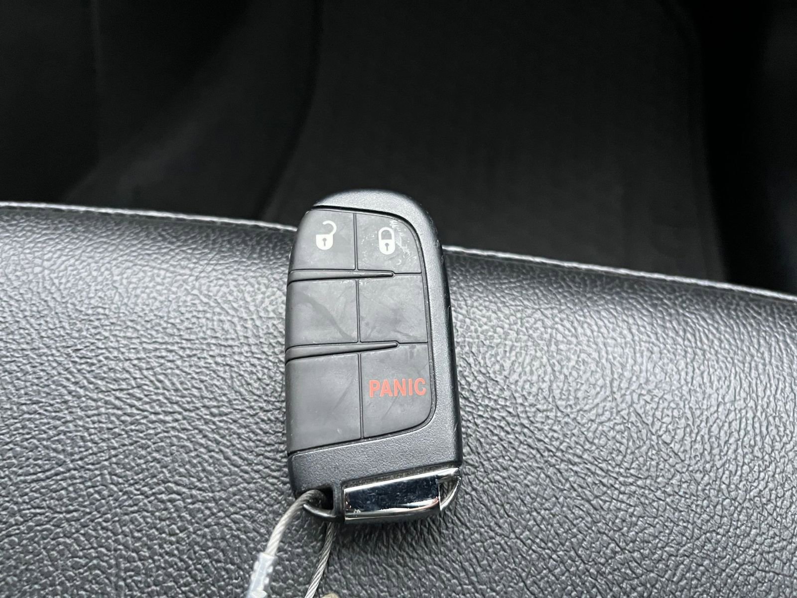 Used 2025 Jeep Compass Trailhawk image 22