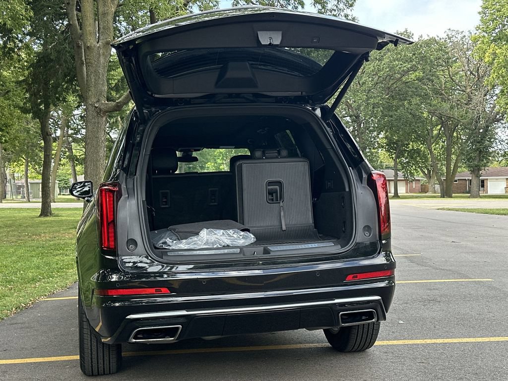 Certified 2024 Cadillac XT6 Luxury w/ LPO, Floor Liner Package AWD/4WD image 26
