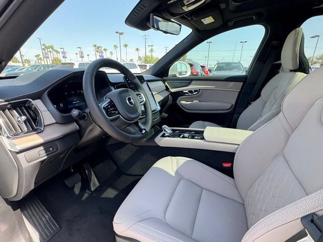 New 2026 Volvo XC90 T8 Plus w/ Protection Package AWD/4WD image 8