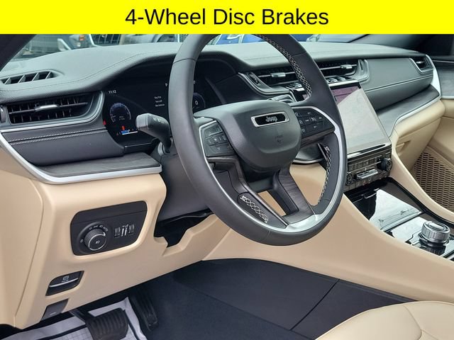 Used 2023 Jeep Grand Cherokee L Limited AWD/4WD image 26