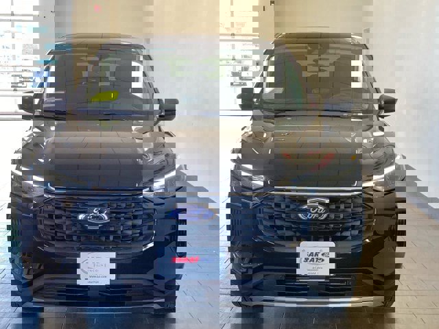 Used 2023 Ford Escape Active AWD/4WD image 3