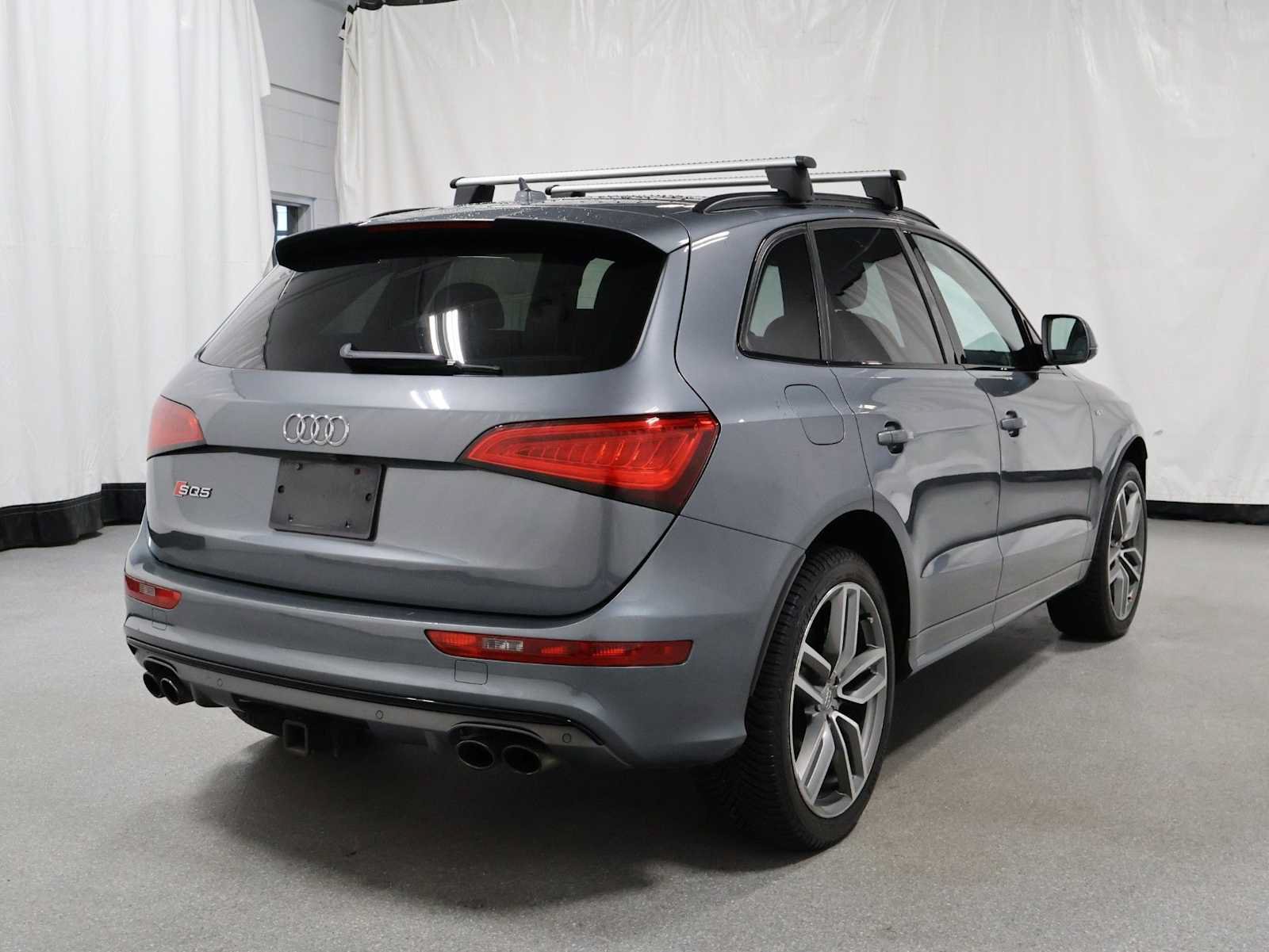 Used 2016 Audi SQ5 Premium Plus w/ Technology Package AWD/4WD image 9