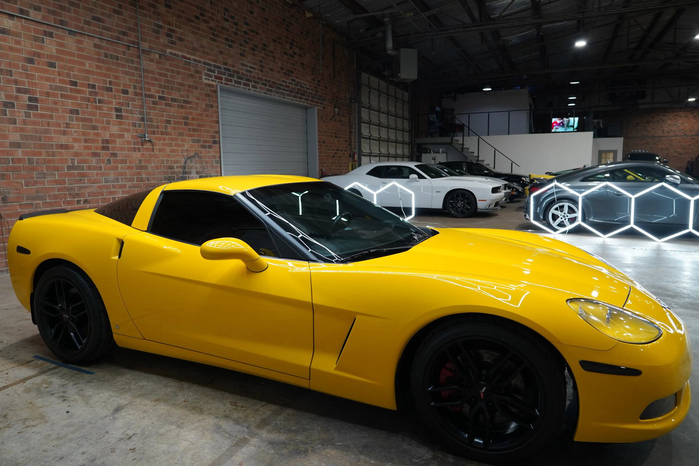 Used 2006 Chevrolet Corvette Coupe w/ Preferred Equipment Group image 2