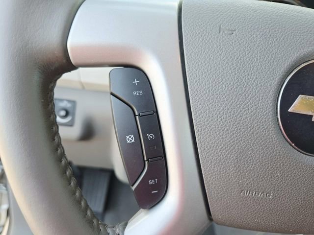 Used 2010 Chevrolet Traverse LT w/ Personal Connectivity Package FWD image 18