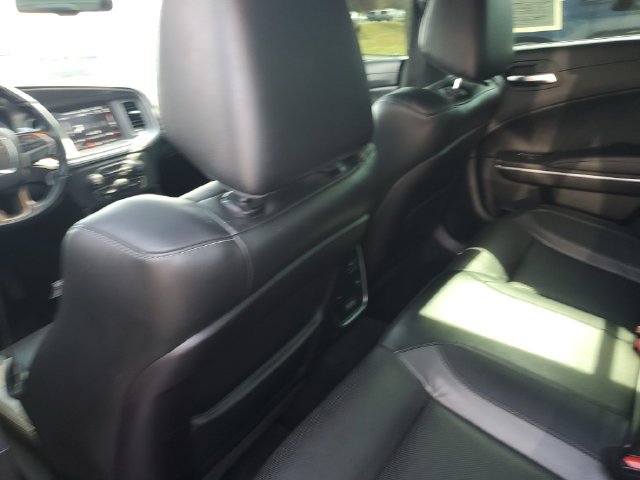 Used 2019 Dodge Charger SXT w/ Plus Group AWD/4WD image 13