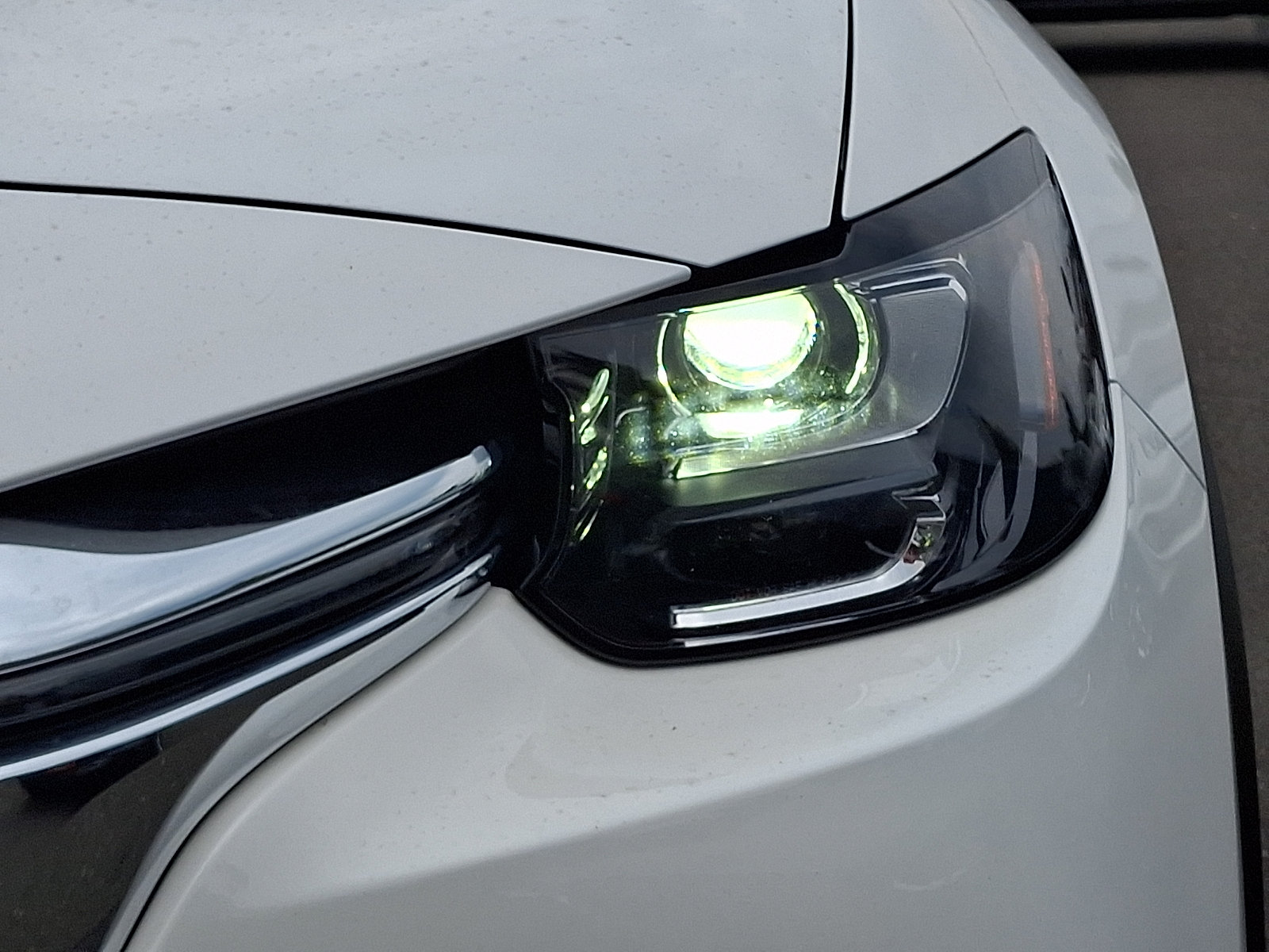 Certified 2024 MAZDA CX-90 Plug-In Hybrid w/ Premium Plus AWD/4WD image 11