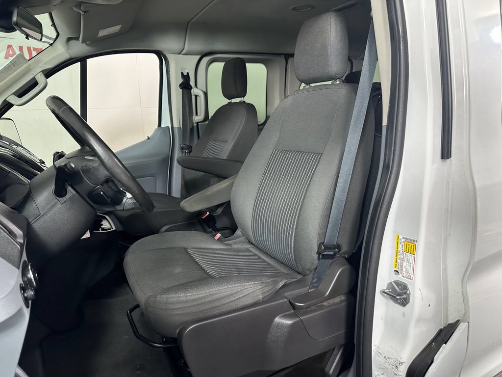 Used 2017 Ford Transit 350 XLT RWD image 14