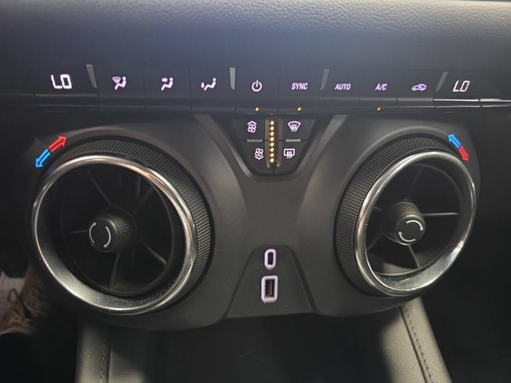 Certified 2019 Chevrolet Blazer LT FWD image 25