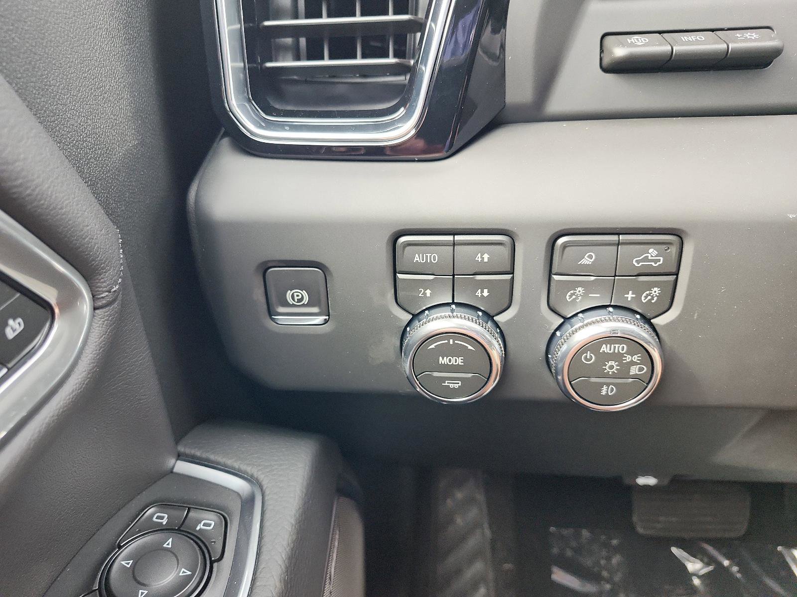 New 2026 GMC Sierra 3500 Denali w/ Denali Reserve Package AWD/4WD image 20