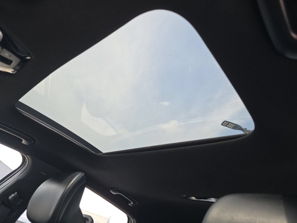 Used 2025 Kia K4 GT-Line w/ GT-Line Sunroof Package FWD image 3
