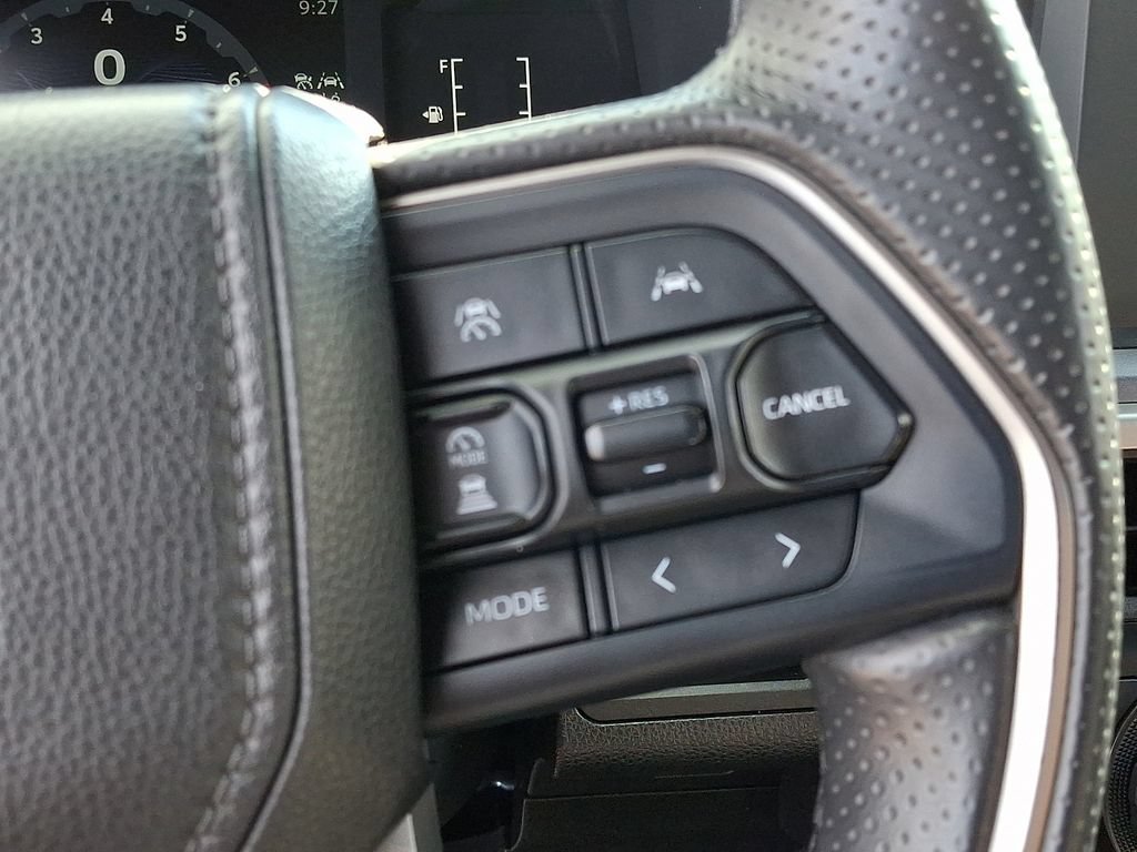 Certified 2025 Toyota 4Runner SR5 AWD/4WD image 22