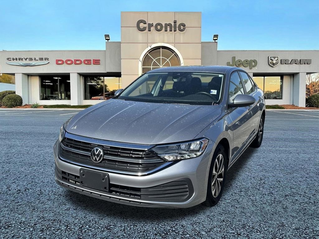 Used 2024 Volkswagen Jetta S image 7