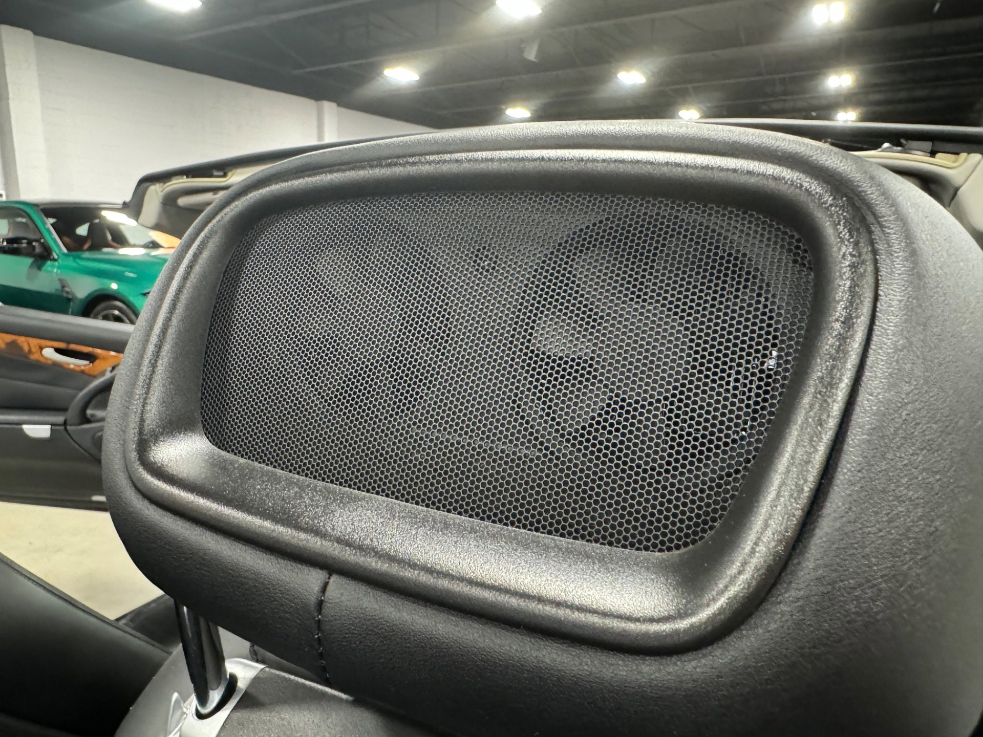 Used 2009 Mercedes-Benz SL 550 image 70