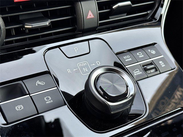 Used 2025 Toyota bZ4X AWD image 13