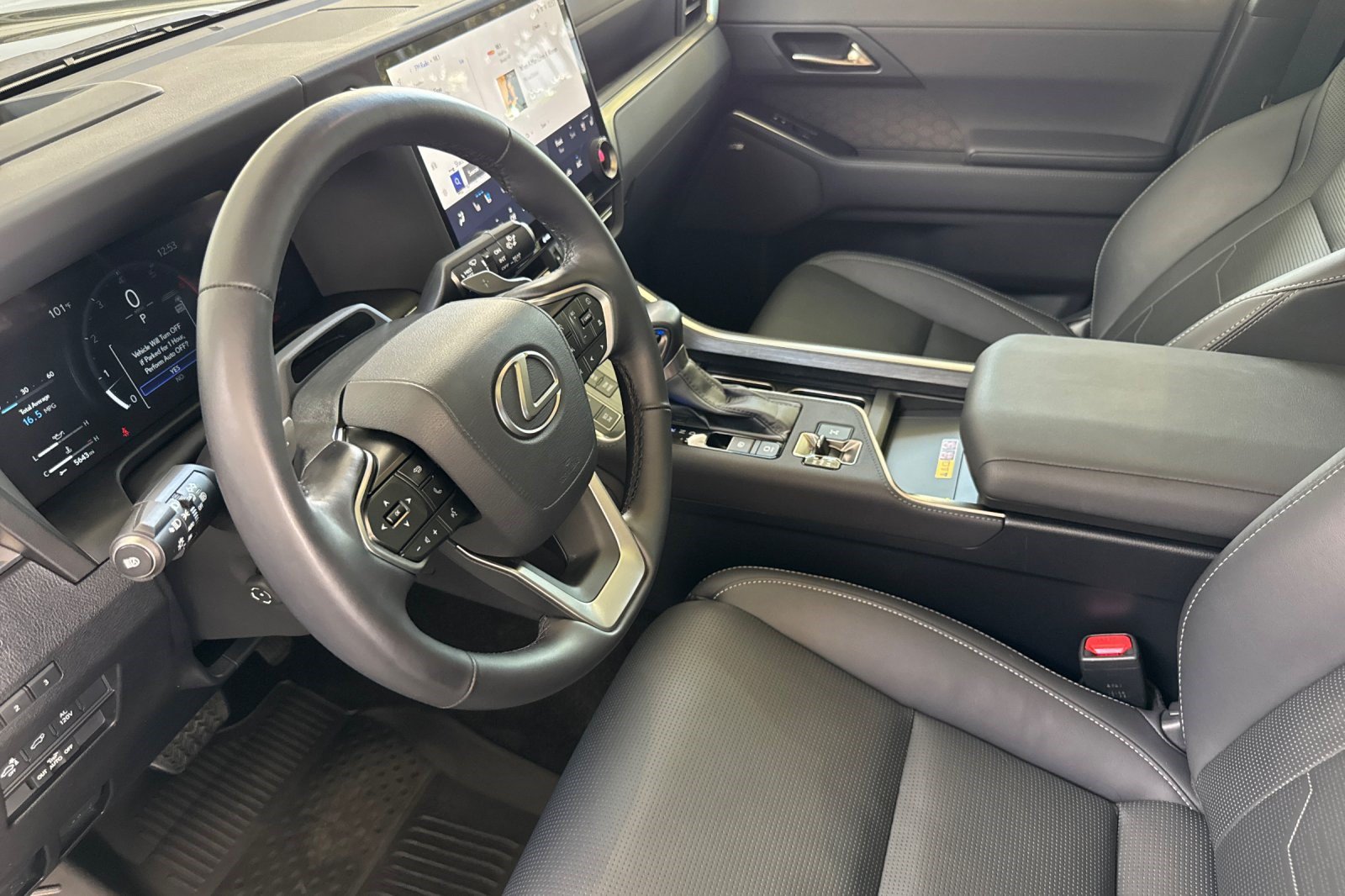 Certified 2024 Lexus GX 550 w/ Accessory Package (Z1) AWD/4WD image 11