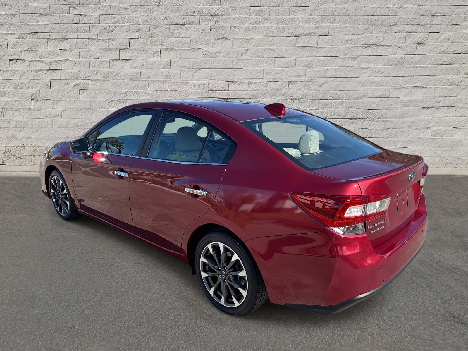 Used 2021 Subaru Impreza 2.0i Limited image 7