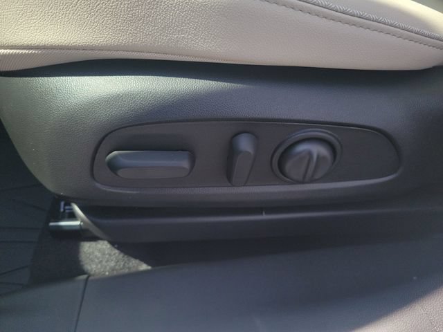 New 2026 Buick Encore GX Preferred w/ Comfort Package AWD/4WD image 18