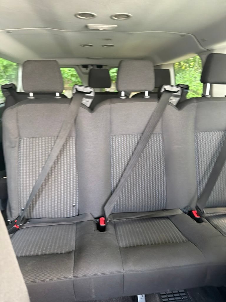 Used 2018 Ford Transit 150 XL RWD image 3