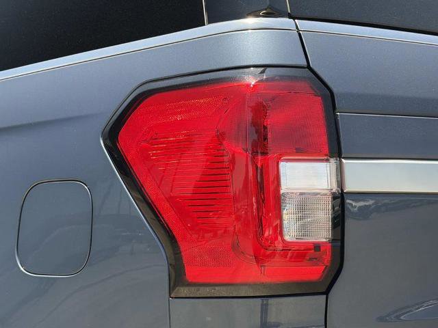 Certified 2022 Ford Expedition XLT RWD image 8