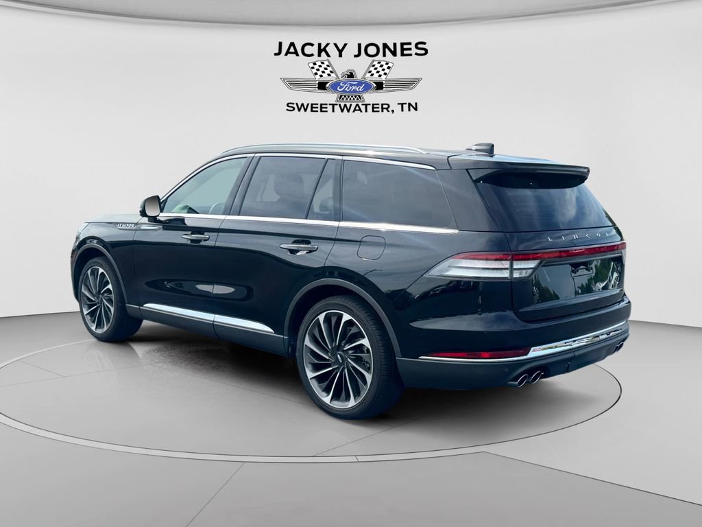 Used 2025 Lincoln Aviator Reserve w/ Equipment Group 201A AWD/4WD image 3