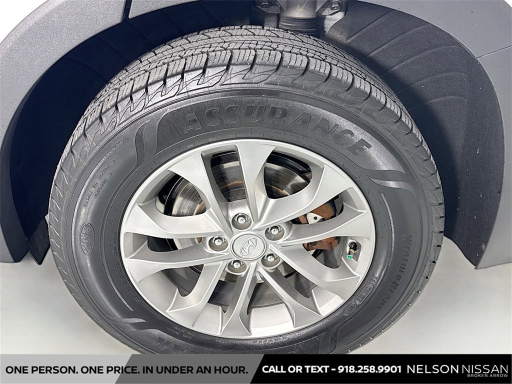 Used 2019 Hyundai Santa Fe SEL image 30