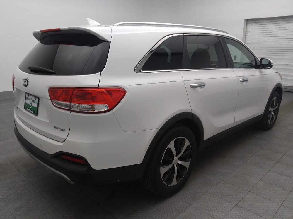Used 2018 Kia Sorento EX image 9
